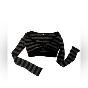 striped crop long sleeve top, size S